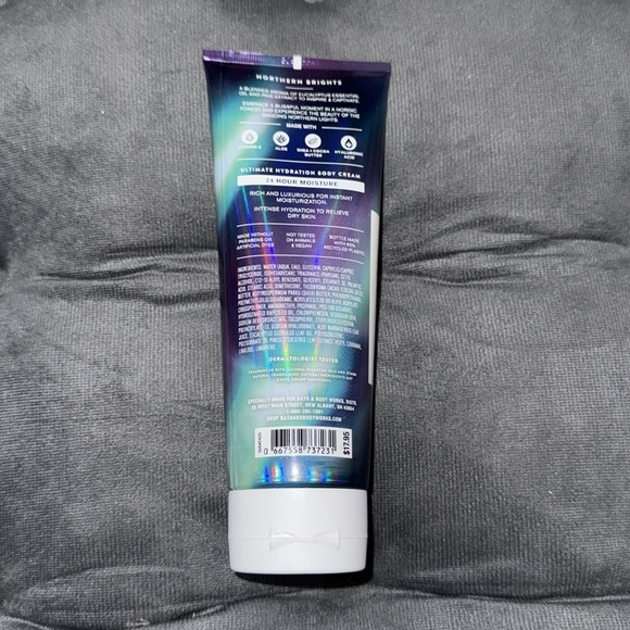 New Bath and Body Works Northern Brights Body Cream - Picture 2 of 2